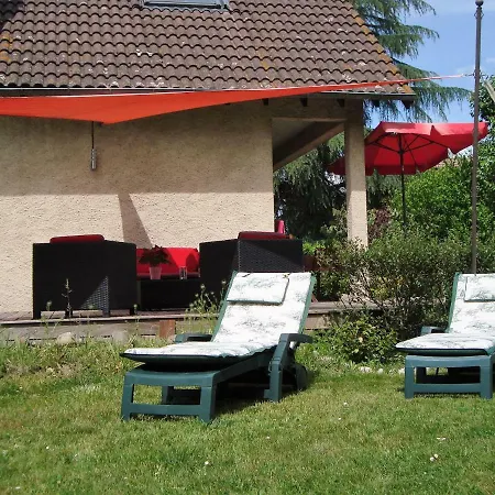 Du Chene Nocleg ze śniadaniem